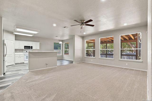 4727 Osborn Glade, San Antonio, TX 78247