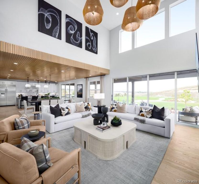 8113 S Bersshine Street, Aurora, CO 80016