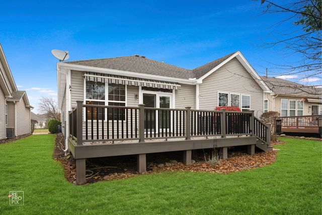 1870 Hampshire Drive, Hoffman Estates, IL 60192