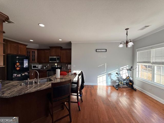 320 Pecan Court, Mcdonough, GA 30252