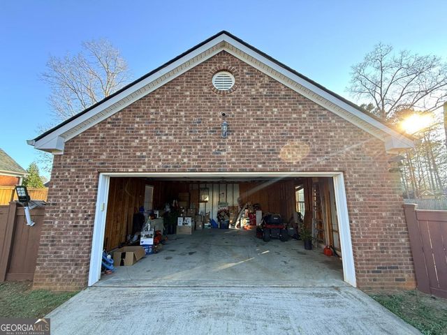 320 Pecan Court, Mcdonough, GA 30252