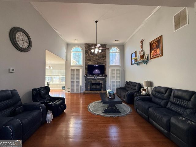 320 Pecan Court, Mcdonough, GA 30252