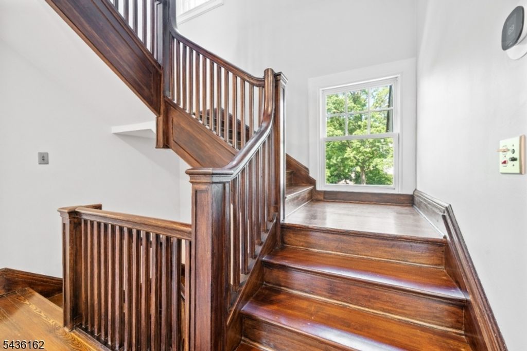 48 Edgemont Rd, Montclair Twp., NJ 07042 — photo 5