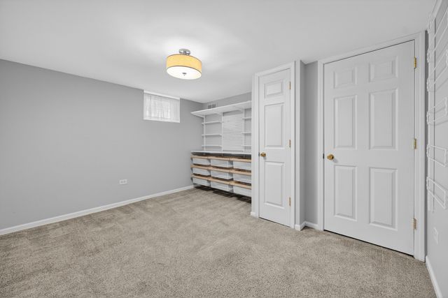 610 W Jefferson Avenue, Naperville, IL 60540