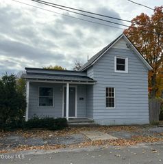 2 New Street, Glens Falls, NY 12801
