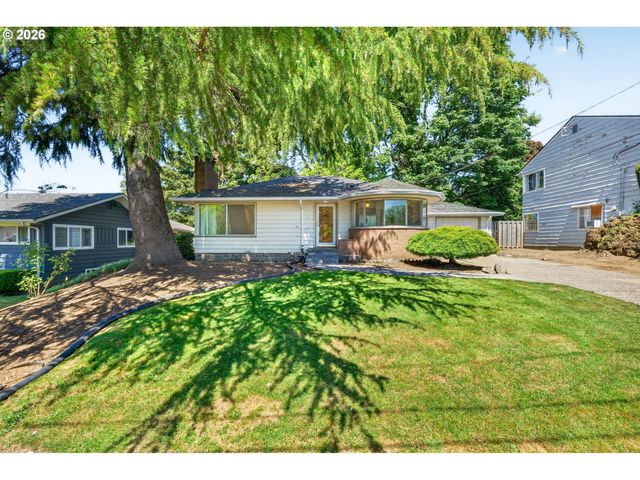 4655 Sw PENDLETON St, Portland, OR 97221