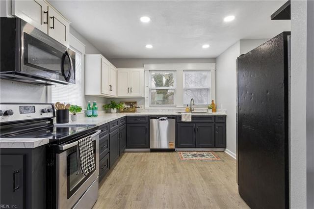 844 15th ST, Newport News, VA 23607