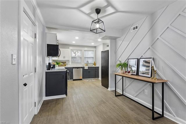 844 15th ST, Newport News, VA 23607