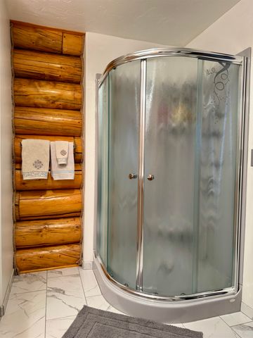 1150 CARTLEB ROAD, Fairbanks, AK 99712