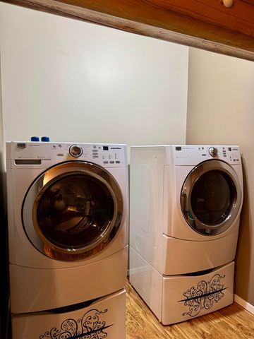 1150 CARTLEB ROAD, Fairbanks, AK 99712