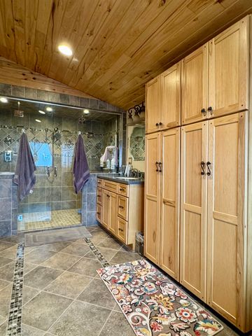 1150 CARTLEB ROAD, Fairbanks, AK 99712