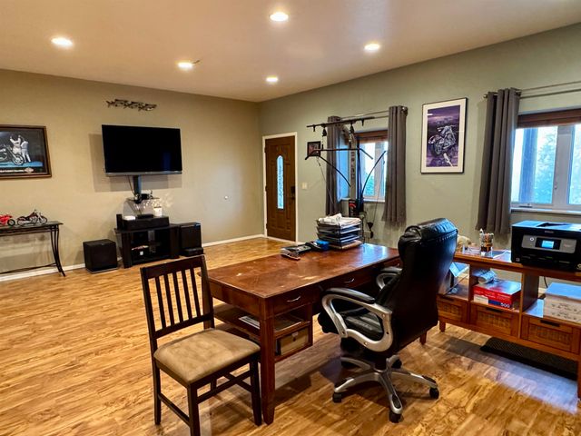 1150 CARTLEB ROAD, Fairbanks, AK 99712