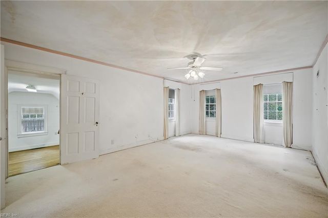 5256 Shenstone CIR, Virginia Beach, VA 23455