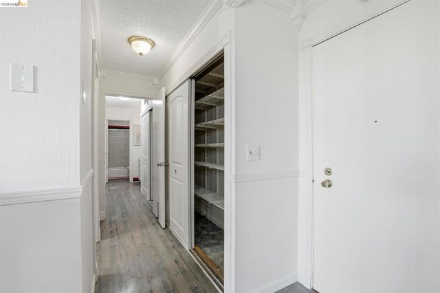 2 ADMIRAL DRIVE B276, Emeryville, CA 94608