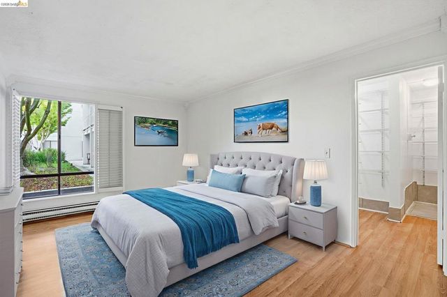 2 ADMIRAL DRIVE B276, Emeryville, CA 94608