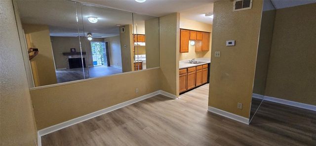 9700 Leawood Boulevard 1002, Houston, TX 77099
