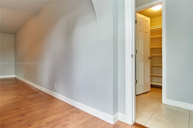 25 NE 12th Street, Fort Lauderdale, FL 33304