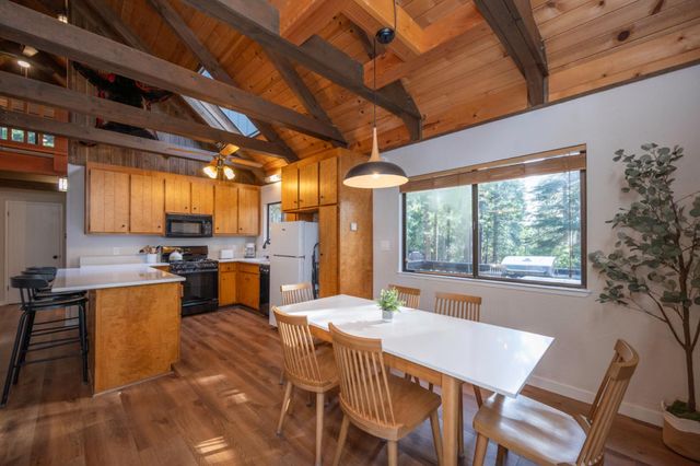 2041 Baywood Vw, Arnold, CA 95223