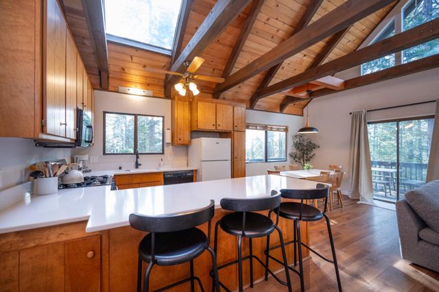 2041 Baywood Vw, Arnold, CA 95223