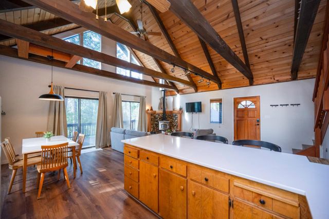 2041 Baywood Vw, Arnold, CA 95223