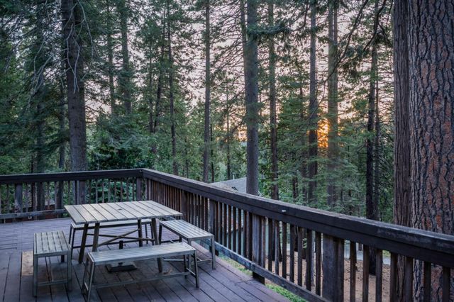 2041 Baywood Vw, Arnold, CA 95223