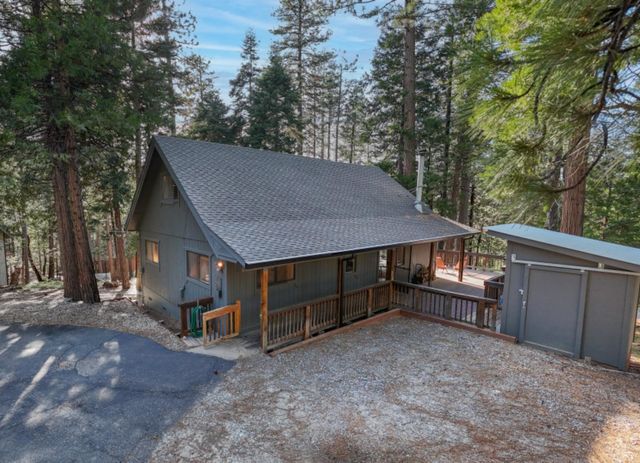 2041 Baywood Vw, Arnold, CA 95223