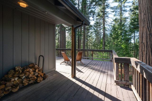 2041 Baywood Vw, Arnold, CA 95223