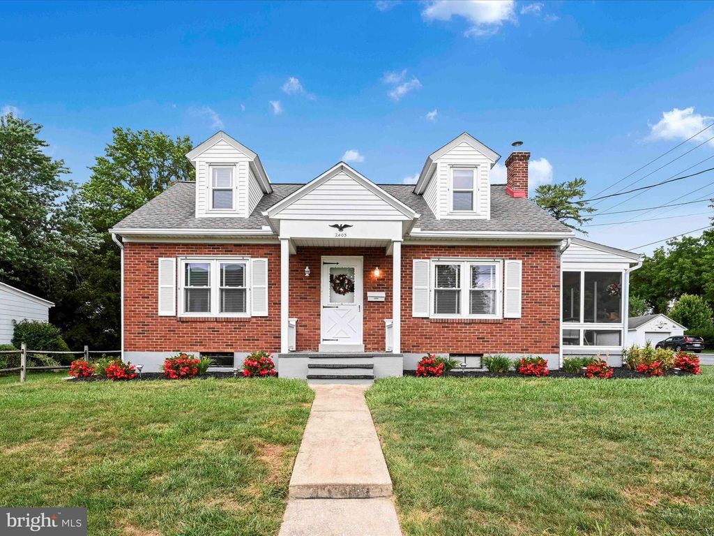2403 GUILFORD ST, Lebanon, PA 17046