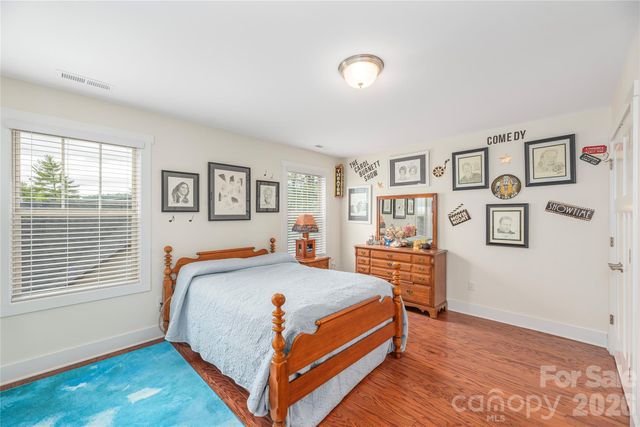 307 Wild Ginger Court 37, Weaverville, NC 28787