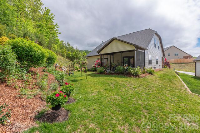 307 Wild Ginger Court 37, Weaverville, NC 28787