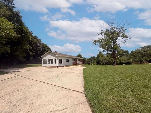 4913 Millpoint Road, Greensboro, NC 27406