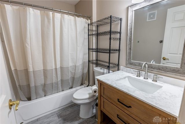 3047 Cumberland Lane 207, Beavercreek, OH 45431