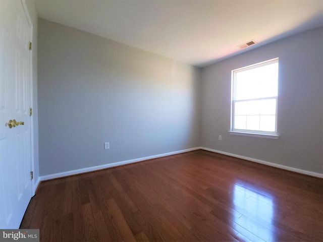 4605 SNOWFLOWER BLVD, Oxon Hill, MD 20745