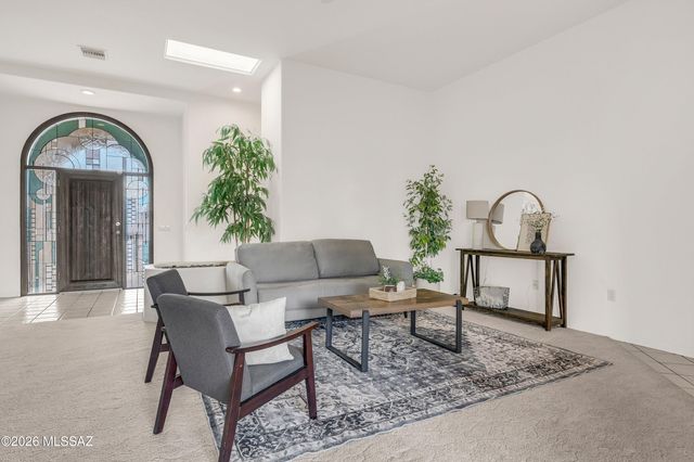 1421 N Abrego Drive, Green Valley, AZ 85614