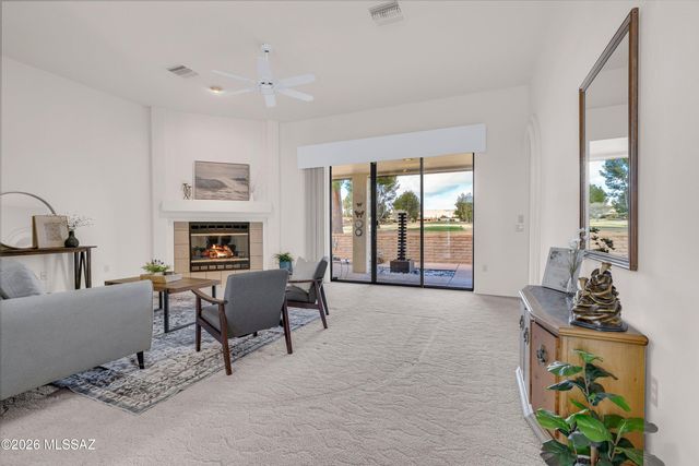 1421 N Abrego Drive, Green Valley, AZ 85614