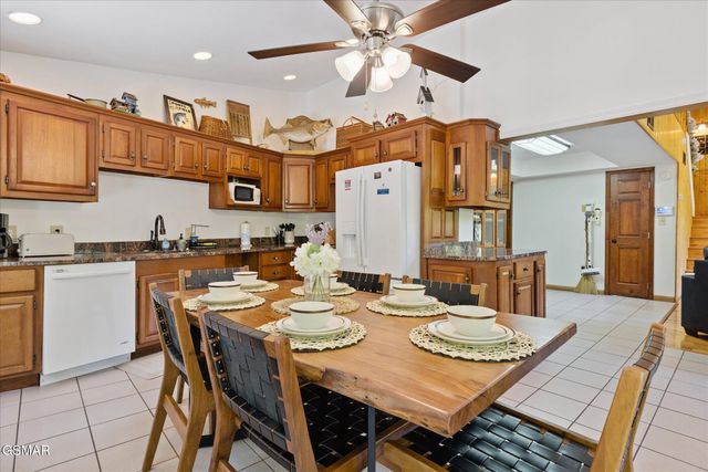 2697 Brandy Way, Sevierville, TN 37876