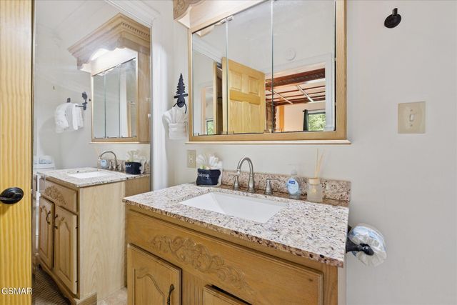 2697 Brandy Way, Sevierville, TN 37876