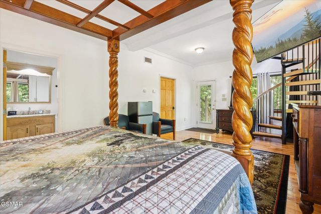 2697 Brandy Way, Sevierville, TN 37876