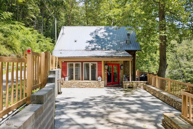 2697 Brandy Way, Sevierville, TN 37876