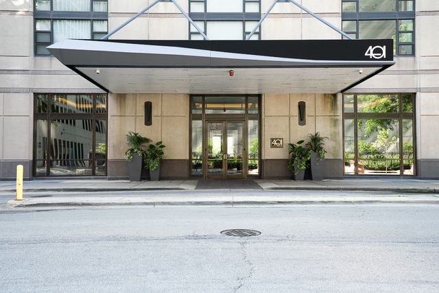 401 E ONTARIO Street 2804, Chicago, IL 60611