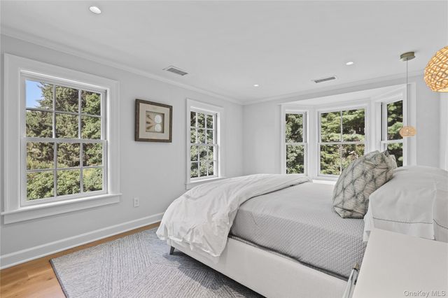 81 Springhurst Road, Bedford Hills, NY 10507