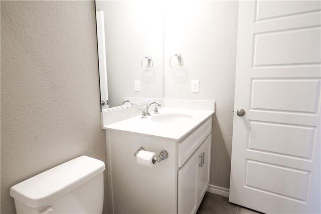 2605 Mccart Avenue, Fort Worth, TX 76110