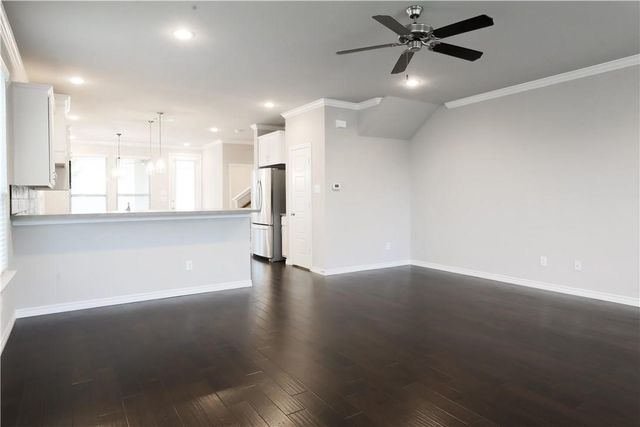 2605 Mccart Avenue, Fort Worth, TX 76110