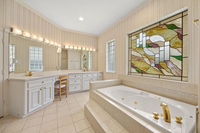 19003 Windsor Lakes Drive, Houston, TX 77094