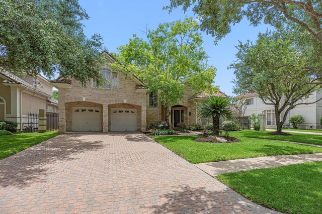 19003 Windsor Lakes Drive, Houston, TX 77094