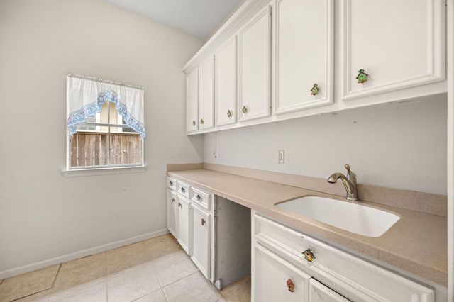 19003 Windsor Lakes Drive, Houston, TX 77094