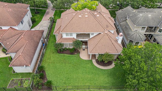 19003 Windsor Lakes Drive, Houston, TX 77094
