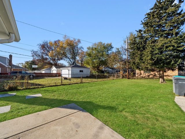 334 Maple Street, Hillside, IL 60162