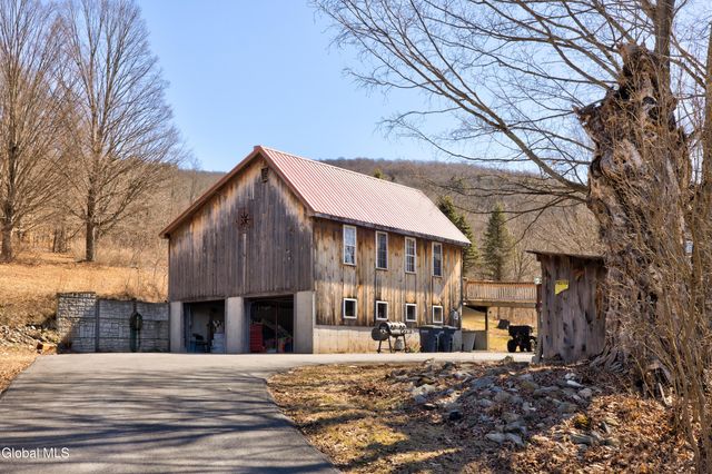 3144 Coach Road, Argyle, NY 12809