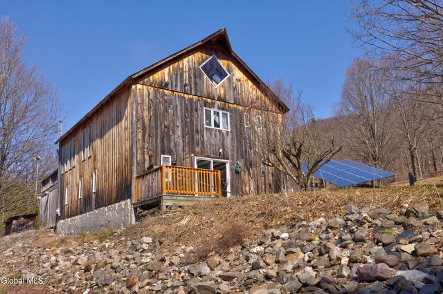 3144 Coach Road, Argyle, NY 12809
